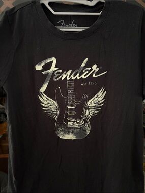 Fender Black Tee with Winged Guitar Graphic